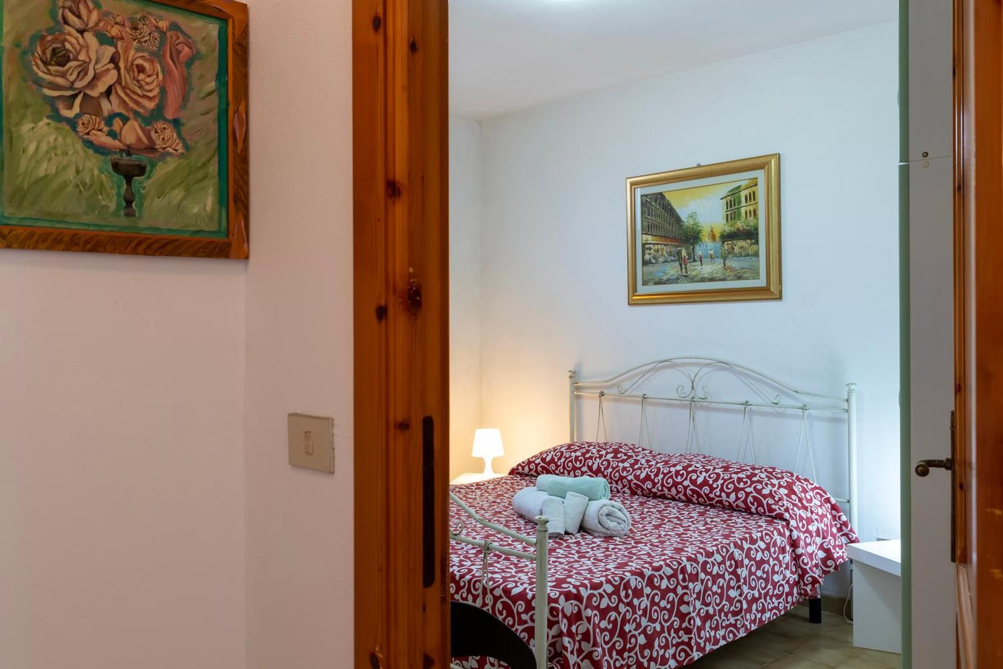 Casa Vacanze Patrizia Valledoria  Zewnętrze zdjęcie